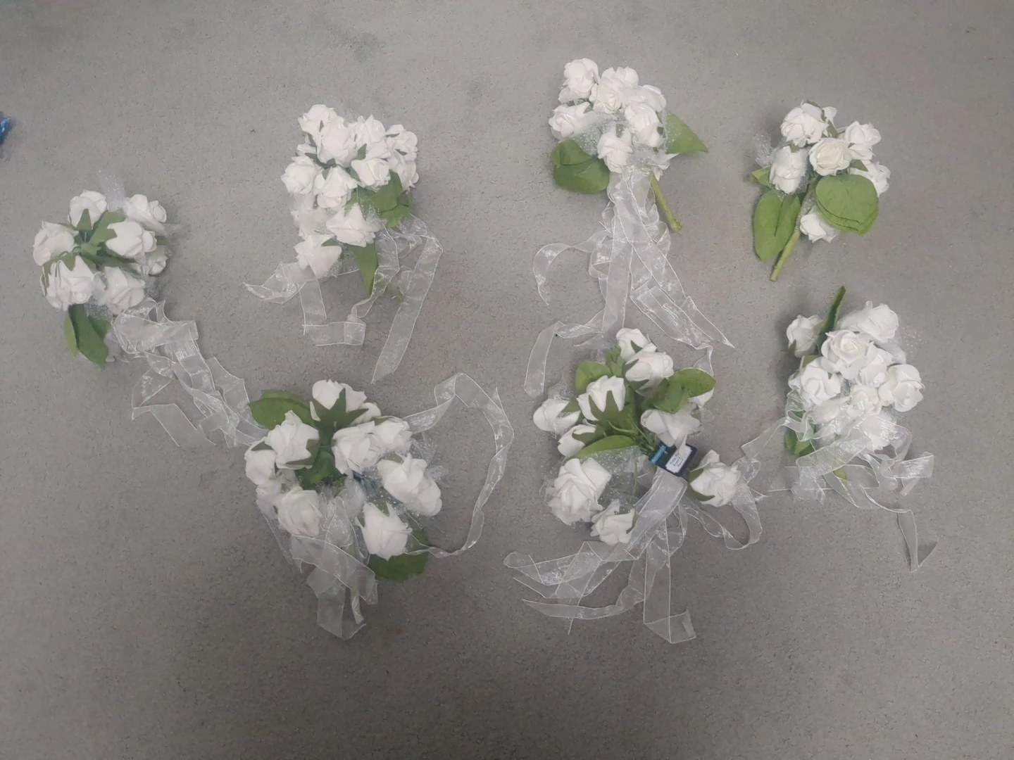 Set of 6 White Artificial Flower Bouquets with Ribbons