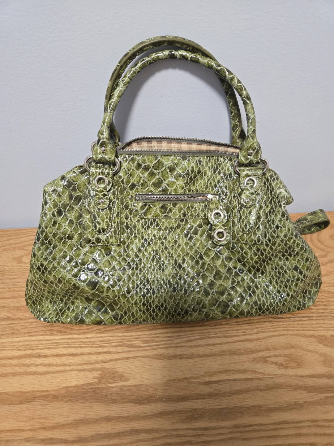 Jessica Simpson Green Snakeskin Print Handbag