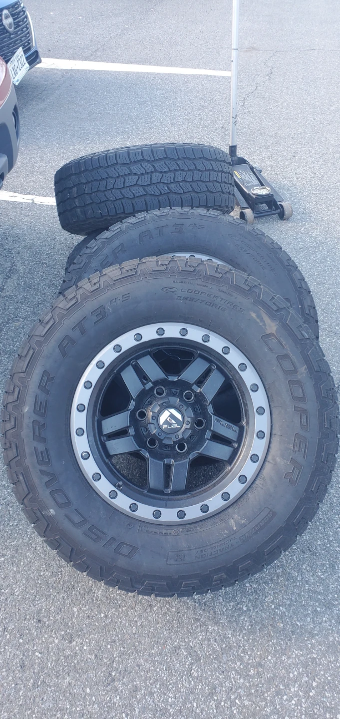 Cooper Discoverer AT3 4S Tires with Fuel Rims