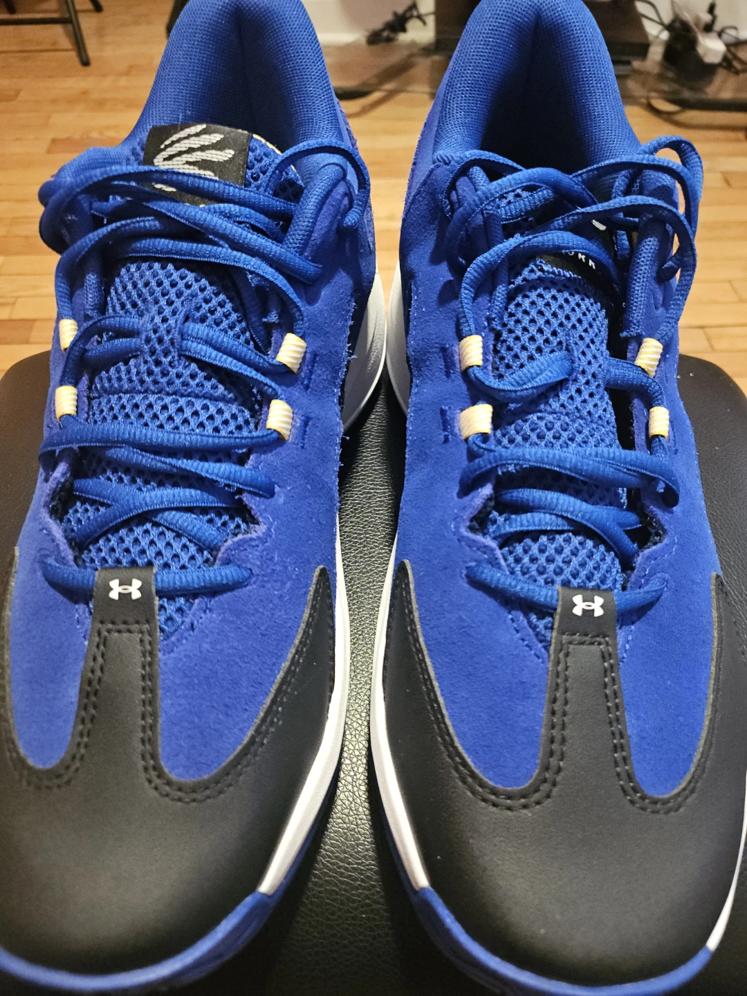 Under Armour Curry Basketball Shoes Blue Size 9