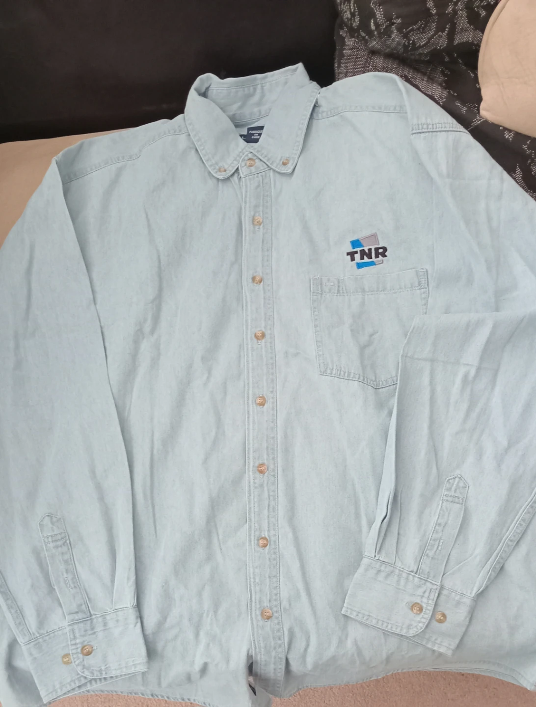 Landmark Men's XL/TG Long Sleeve Denim Shirt 🤎