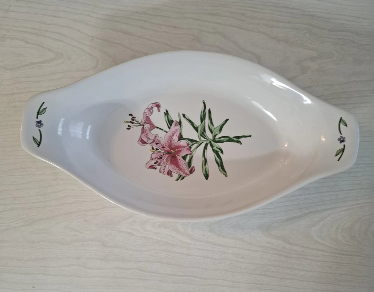White Oval  Dish with Pink Lily Design