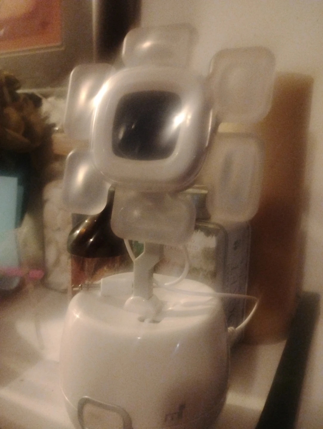 RARE MI FLOWER  INTERACTIVE SPEAKER BY BLUE BOX