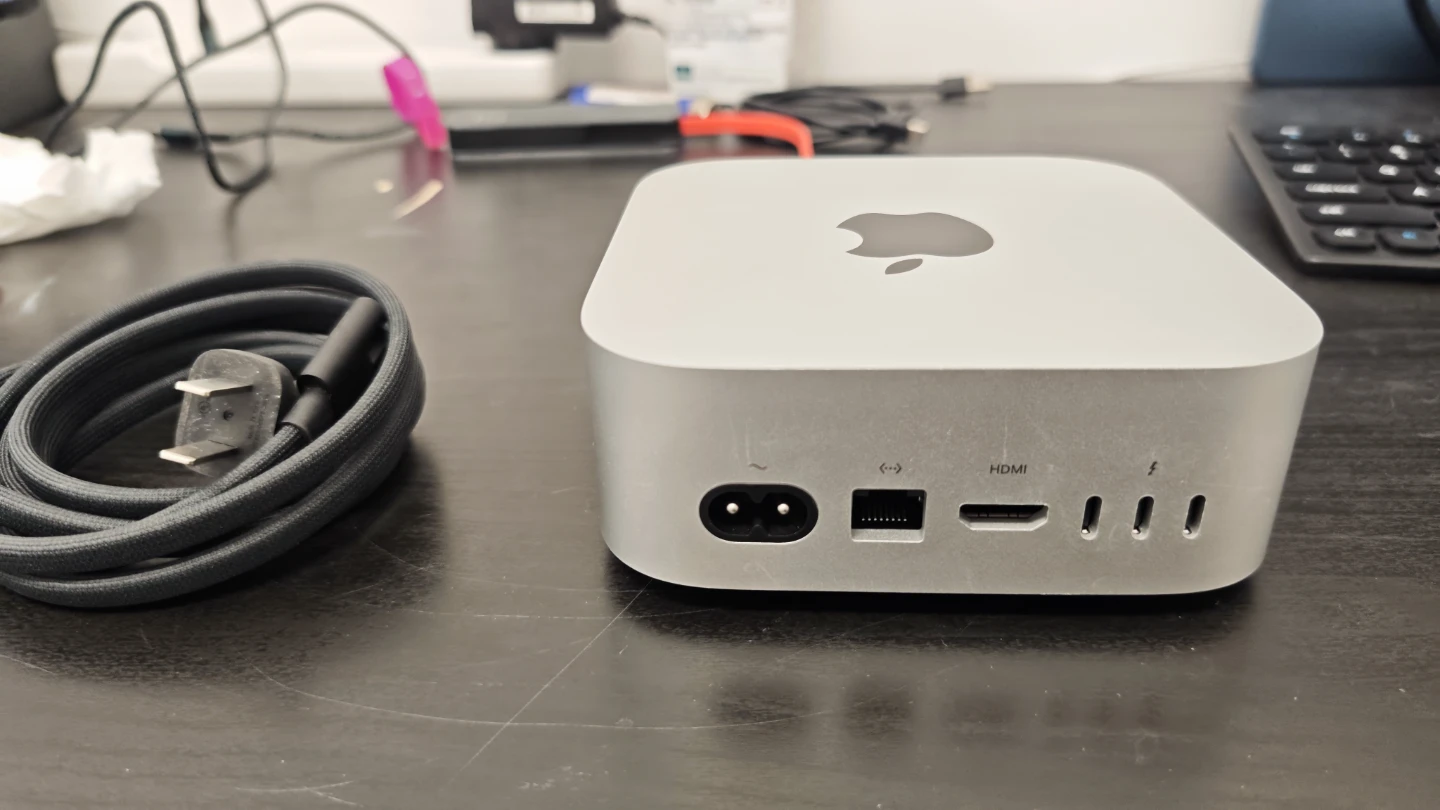 Apple Mac mini M4 16 GB RAM