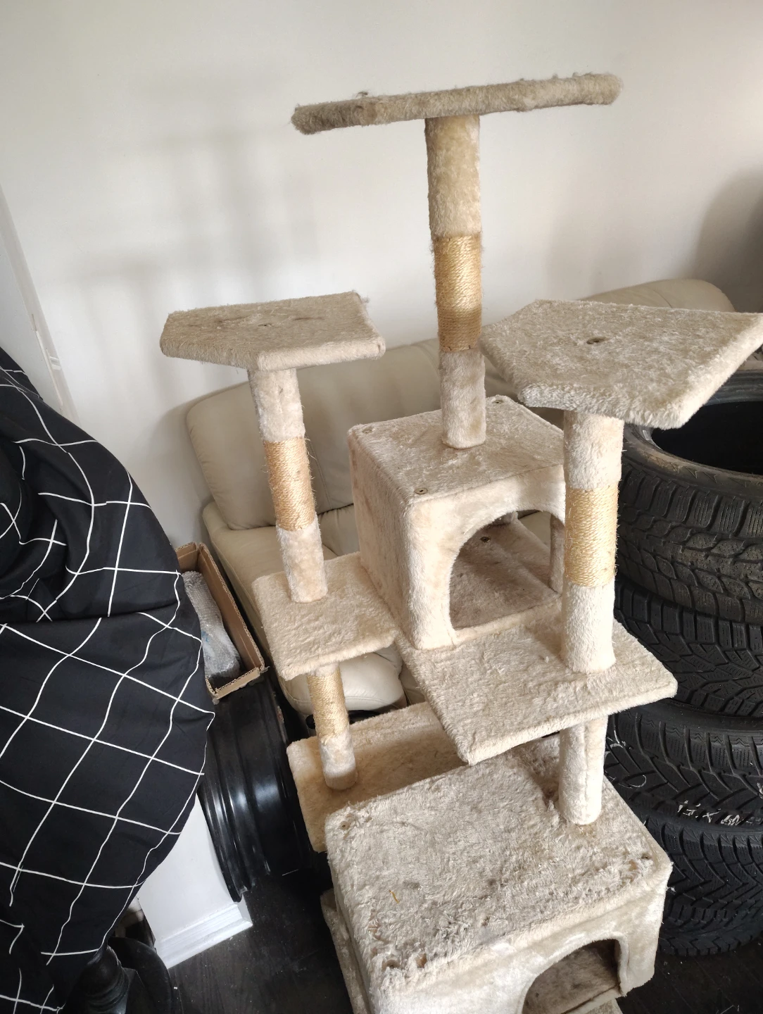 Multi-level Cat Tree Condo