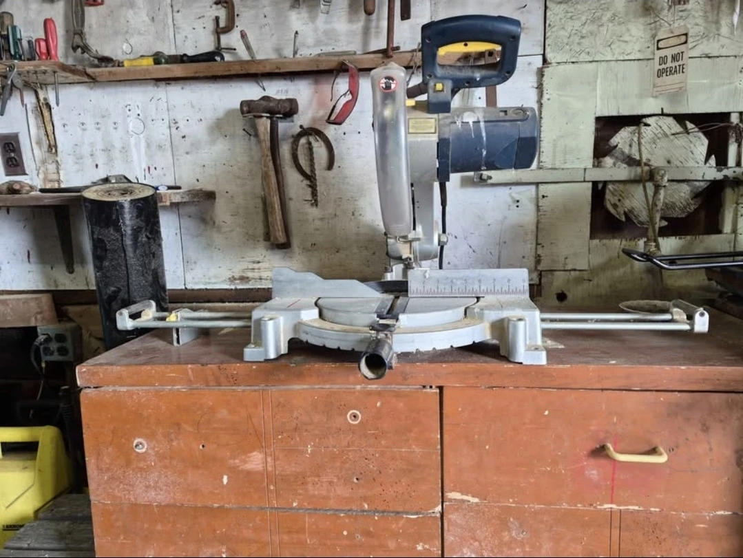 Mastercraft  Miter Saw