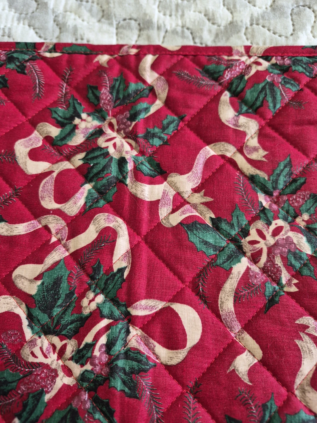Single 18" x 12 1/2" Christmas Holiday Table Decor Placemat - photo 3