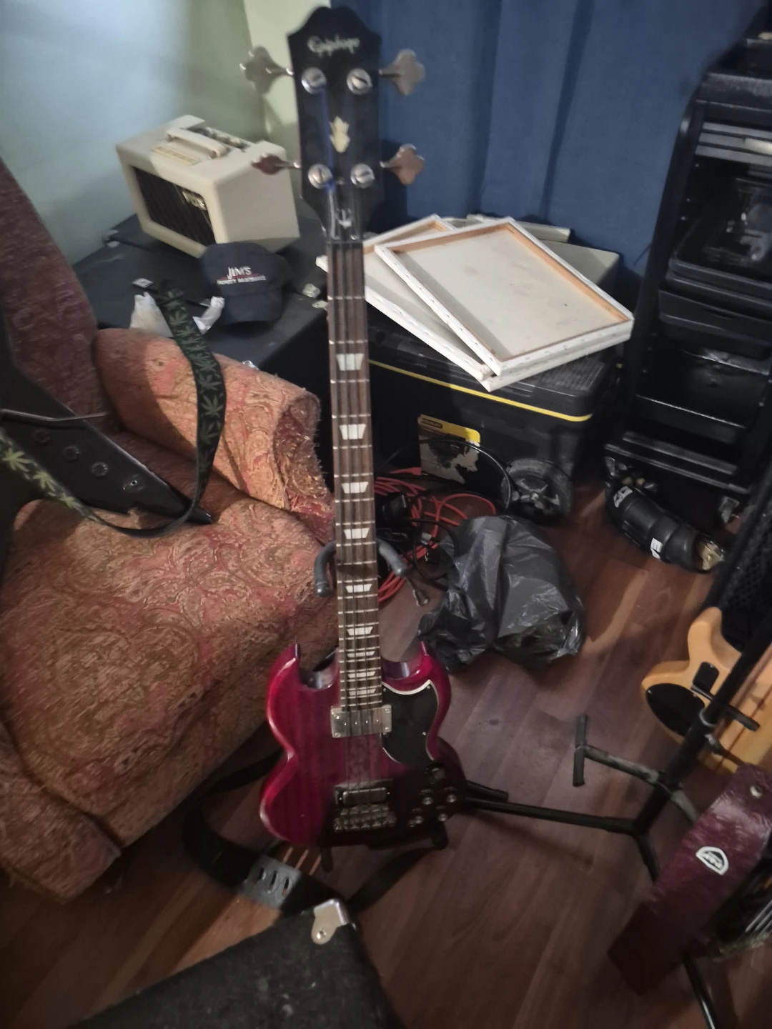 Harmony Electric Bass Guitar - photo 3