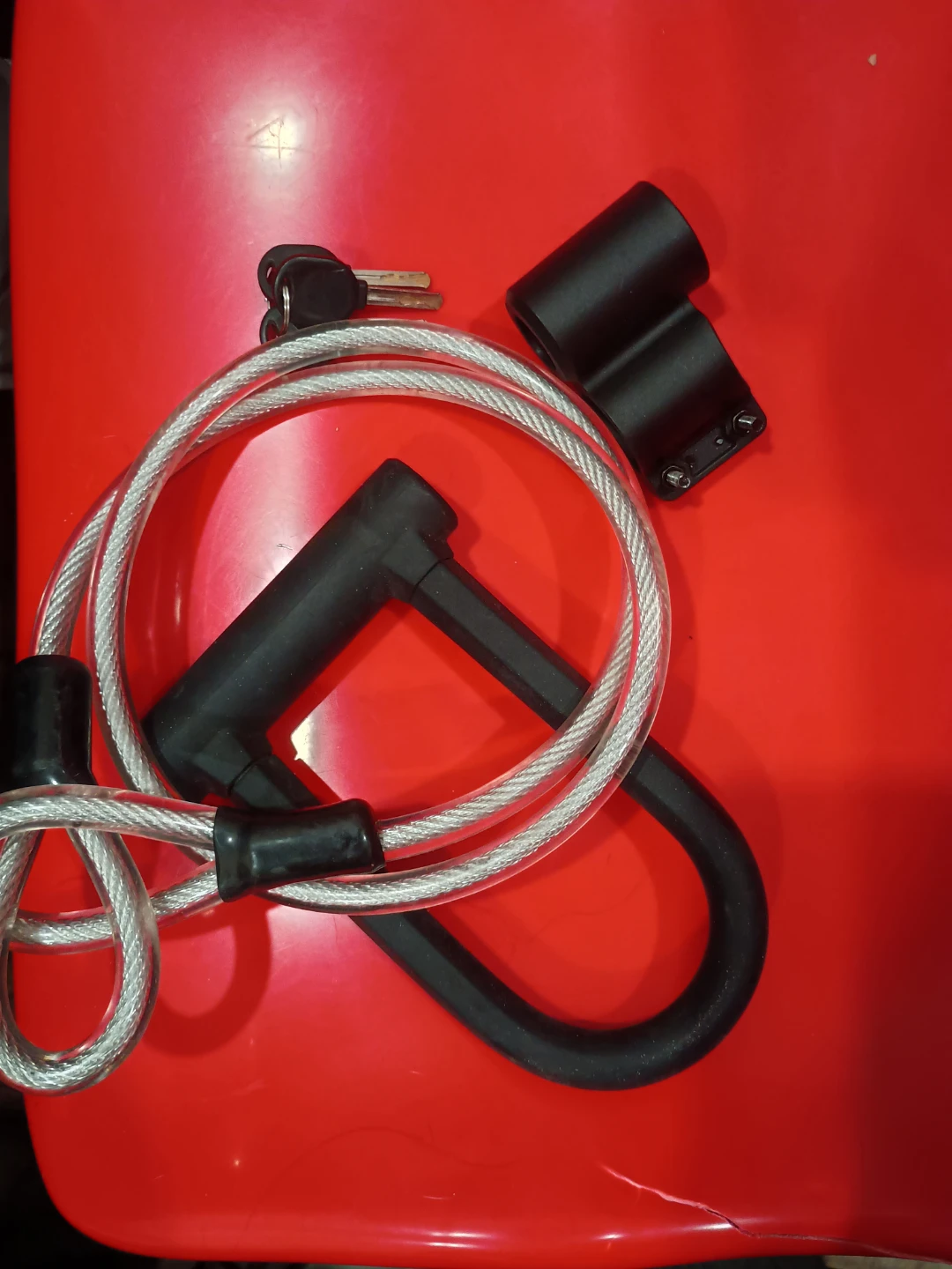 Bicycle U-Lock with Cable and Keys