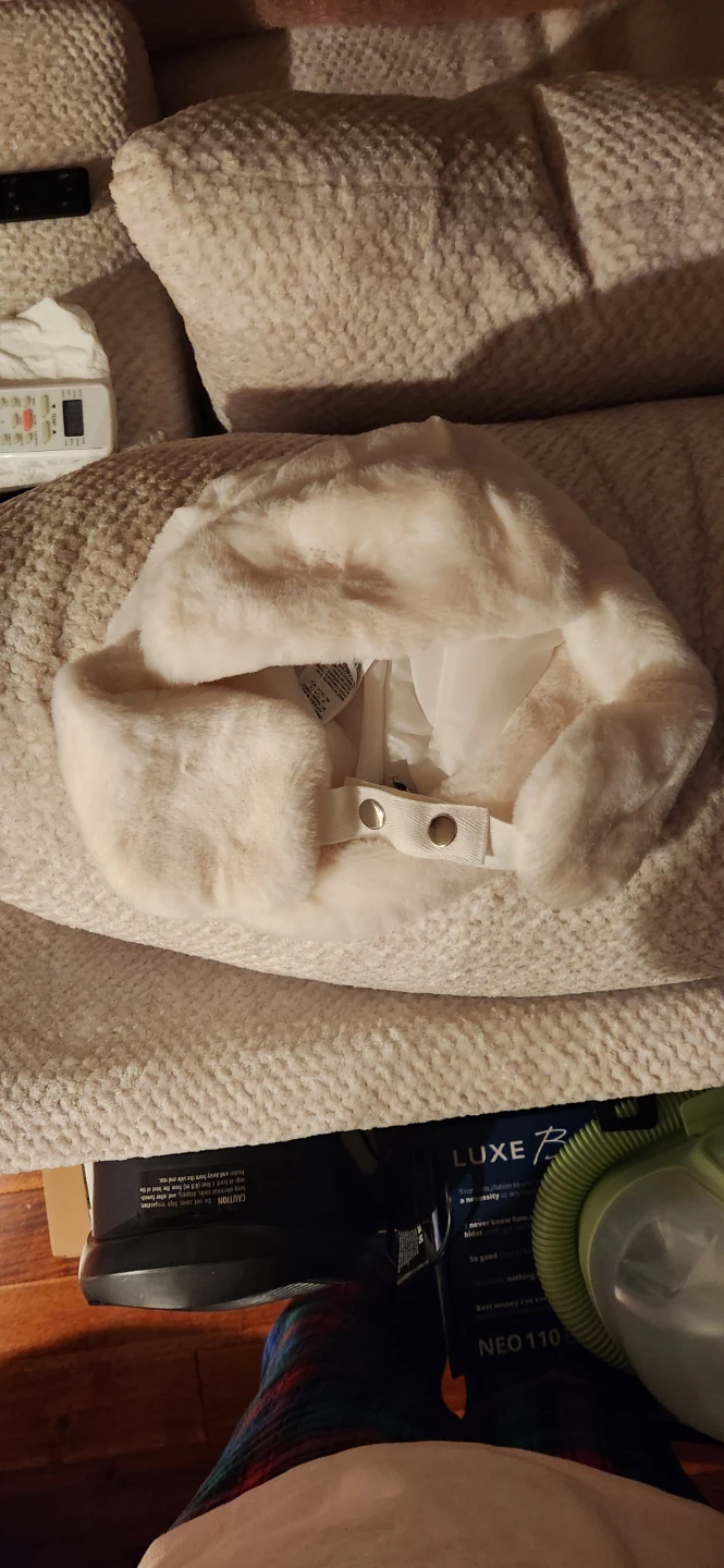 White Faux Fur Ushanka Hat - photo 4