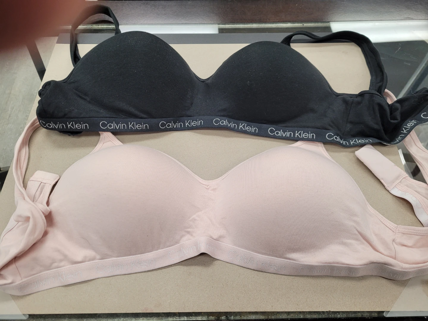 Calvin Klein Bras - XL/TG/EG/GG - Black & Pink - photo 3