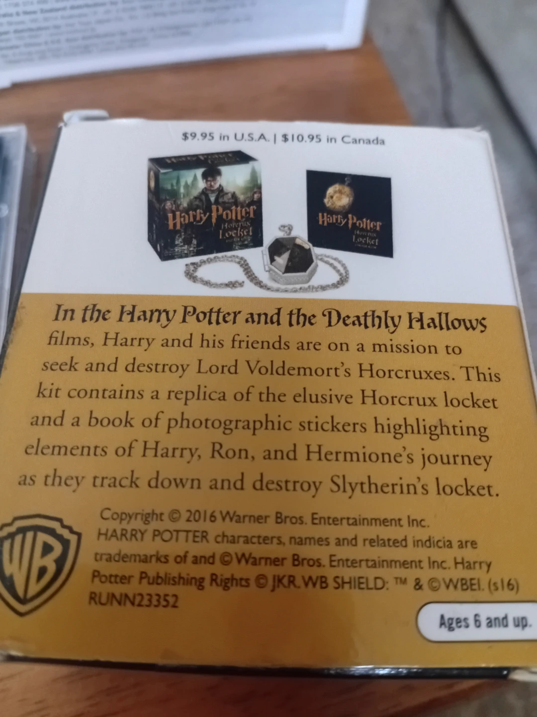 Harry Potter memorabilia lot - photo 4