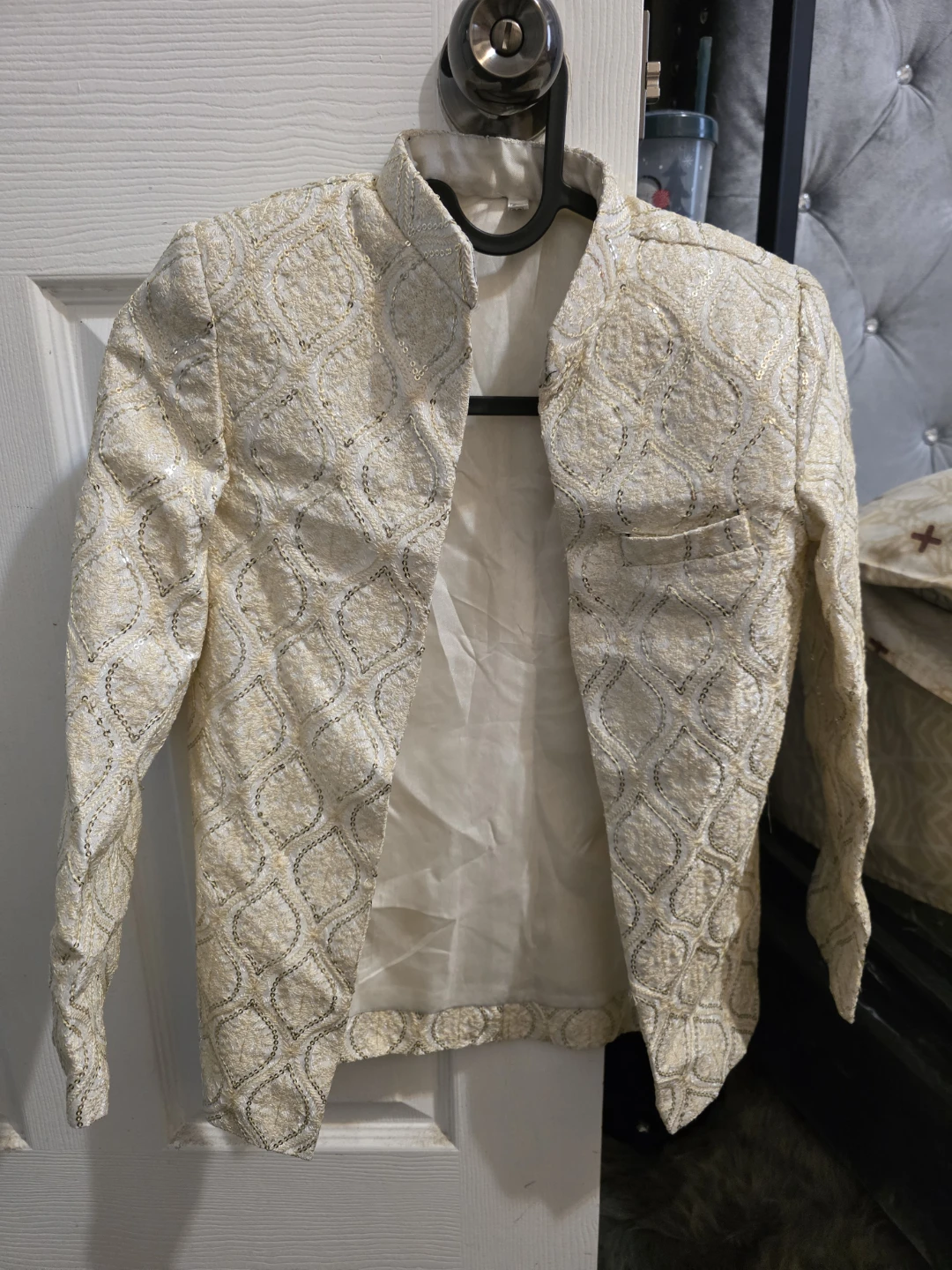 Cream Embroidered Jacket with Sequins for boys 2 to 4 - photo 2