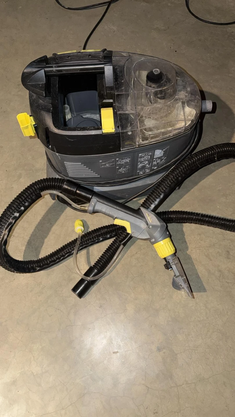 Karcher Professional Puzzi 8/1 C Carpet Cleaner - photo 5