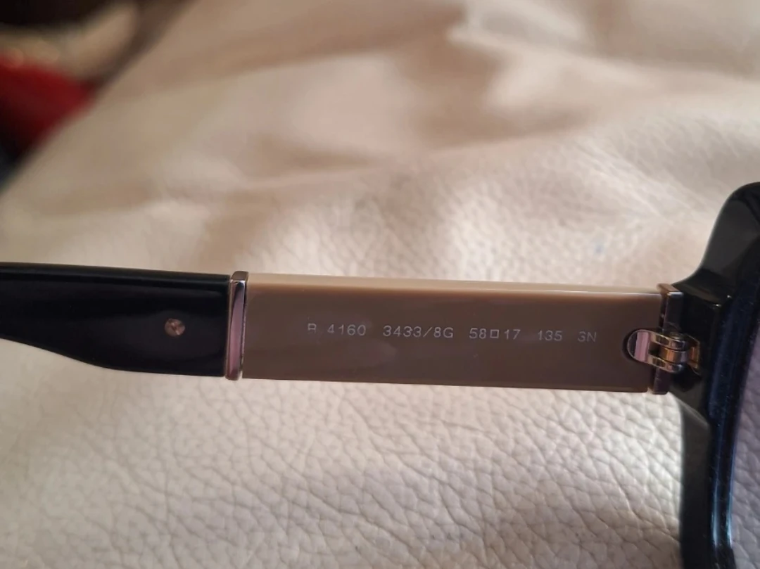 Burberry Sunglasses - Black - photo 3