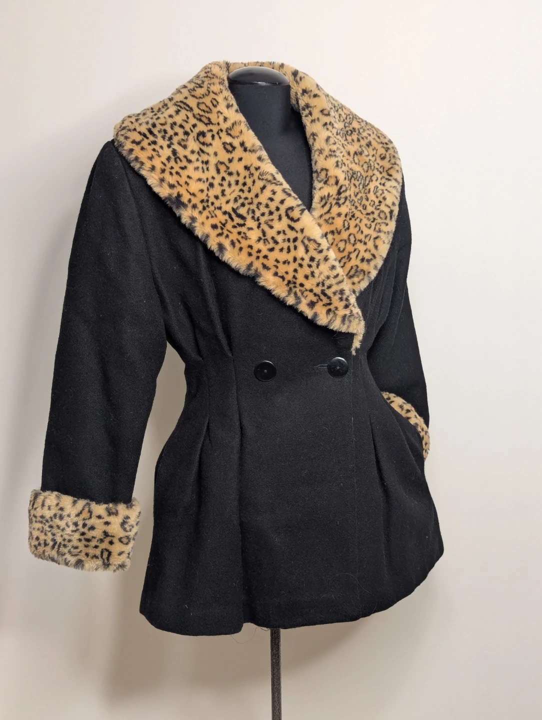Le Chateau Black Coat with Leopard Print Faux Fur Trim - Size S - photo 3
