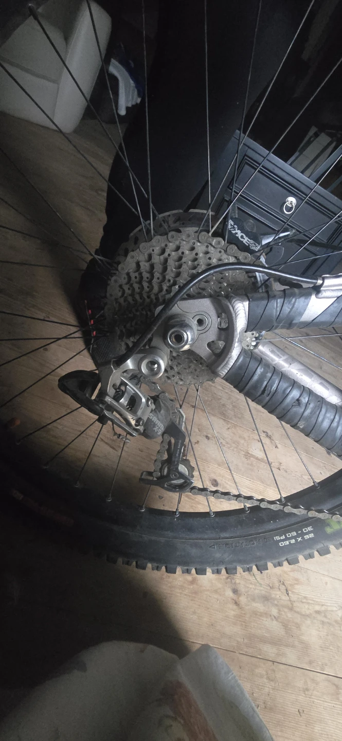 Giant "Maestro" Full Suspension Mountain Bike - photo 4