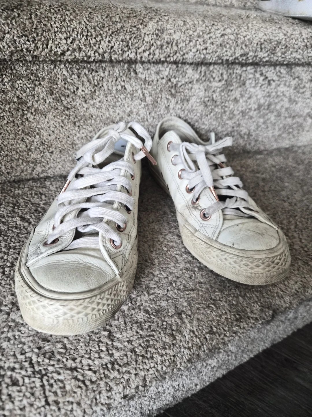 Converse Chuck Taylor All Star Low Top Sneakers W8.5 - photo 2
