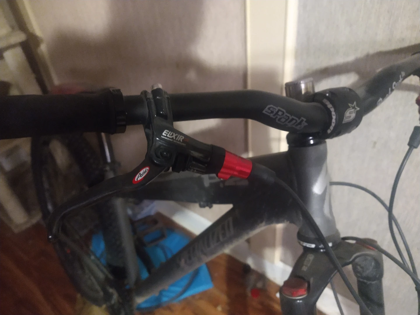 Specialized p2 Hard tail mountain bike - photo 2