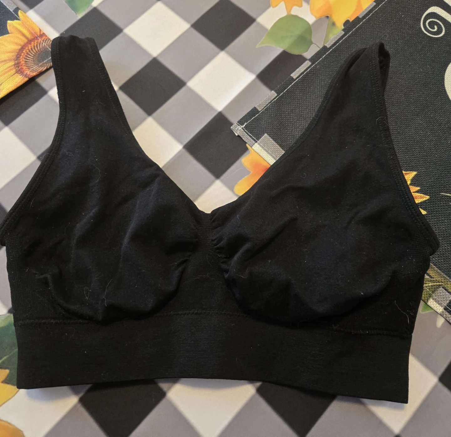 Black Seamless Comfort Bra