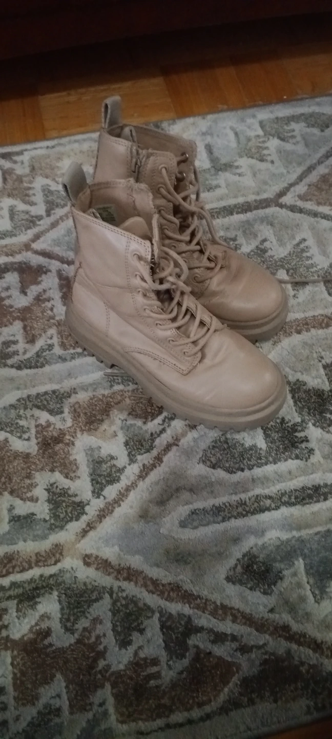 ZARA Beige Lace-Up Combat Boots - EU 32