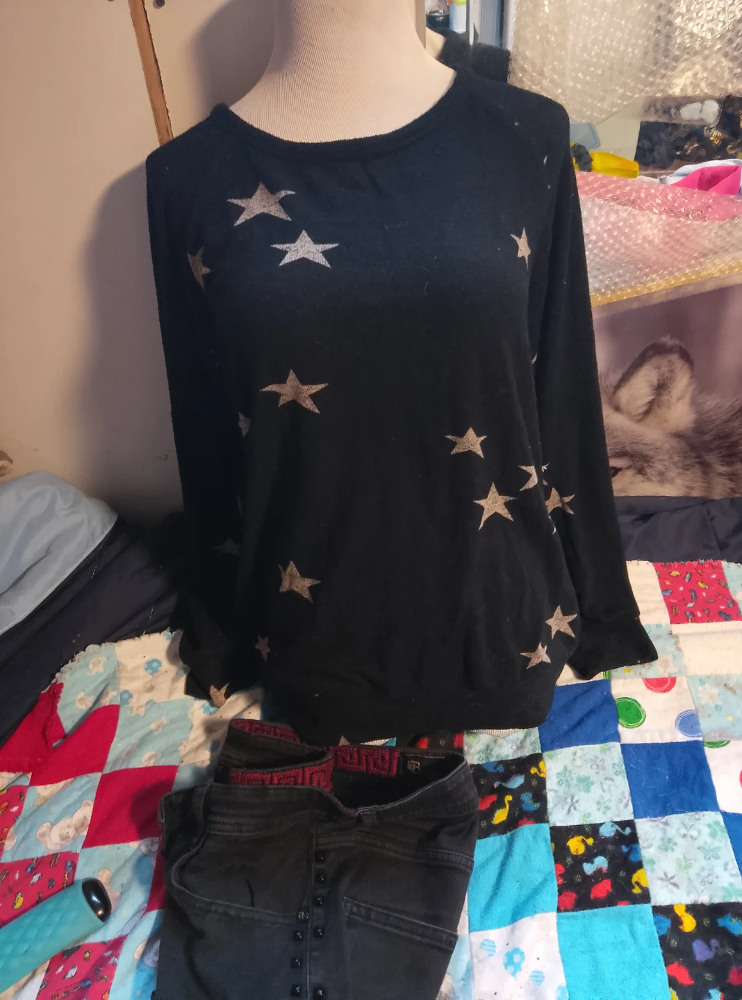 Buffalo David Bitton Black Star Print Long Sleeve Top Size L/G - photo 4