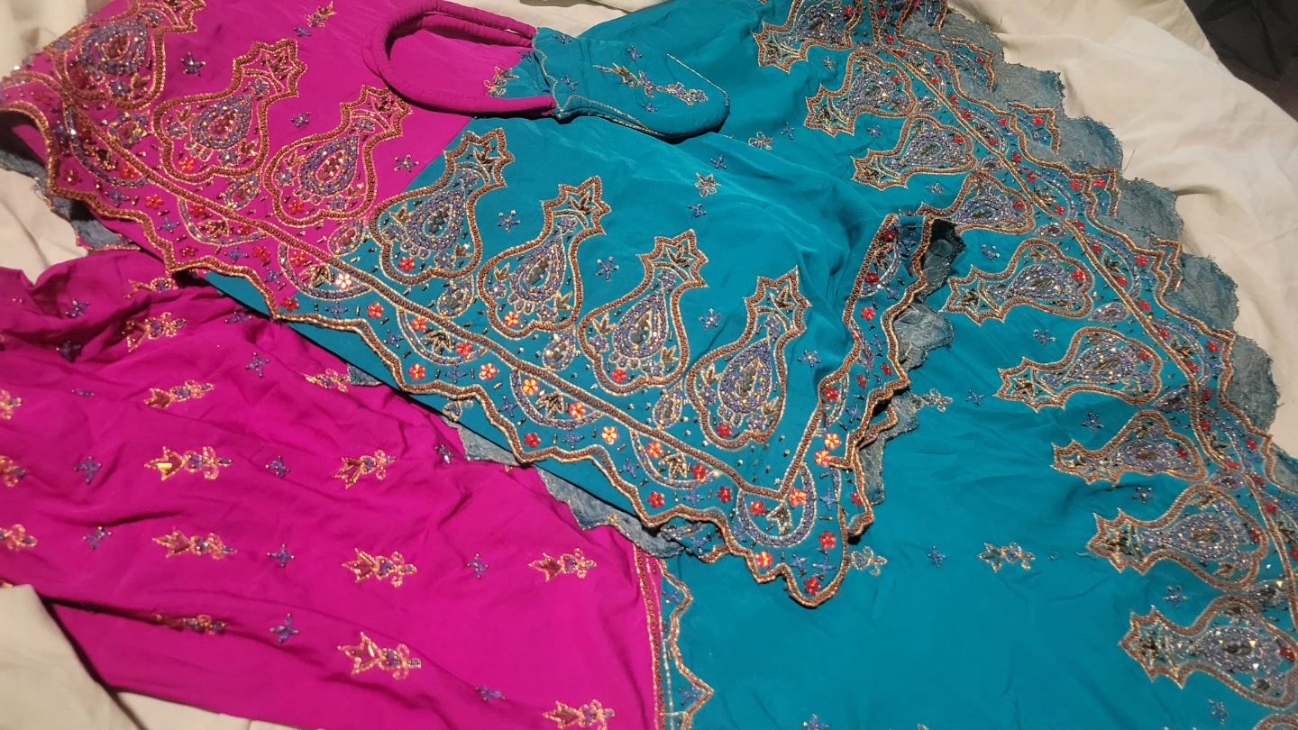 Embellished Women's wedding lehinga - photo 4