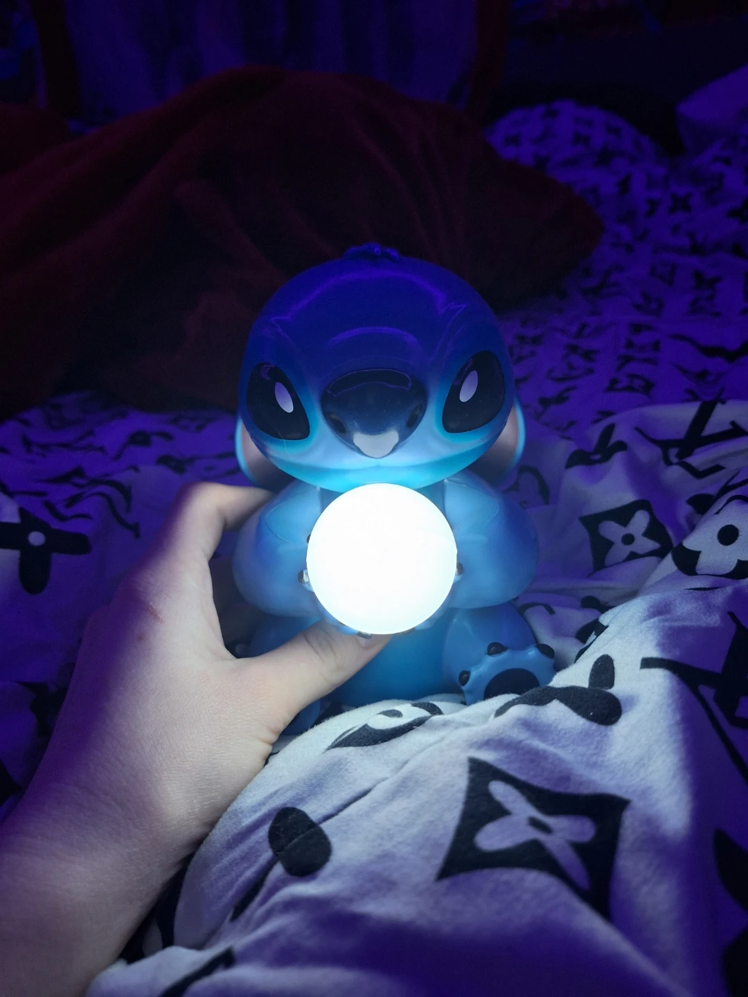 Disney Stitch LED Night Light - photo 3