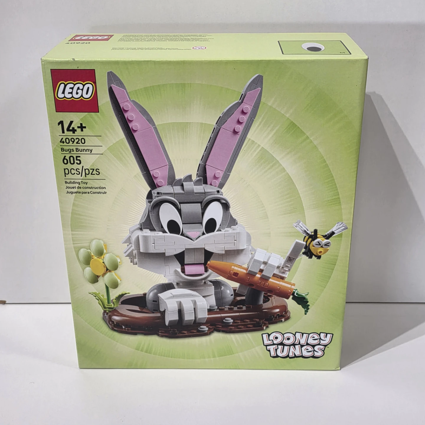 LEGO Looney Tunes Bugs Bunny Building Set 40920