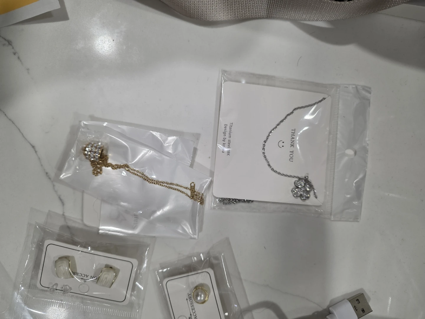 Fashion Jewellery Set - Necklace and Earrings
