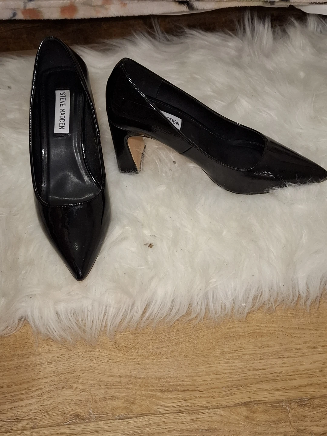 Steve Madden Women's Black Patent Pointed Toe Heels - photo 4