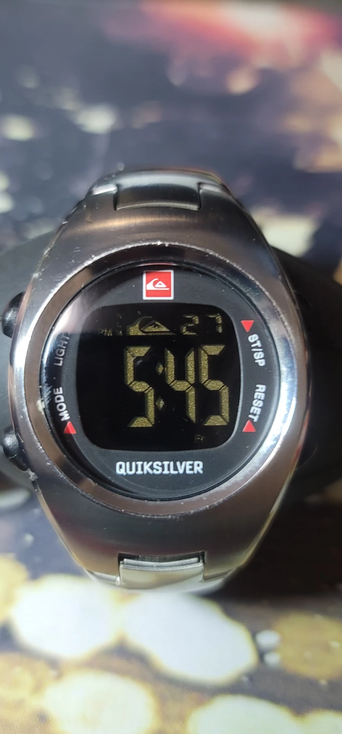 Quiksilver QD1100 Digital Watch