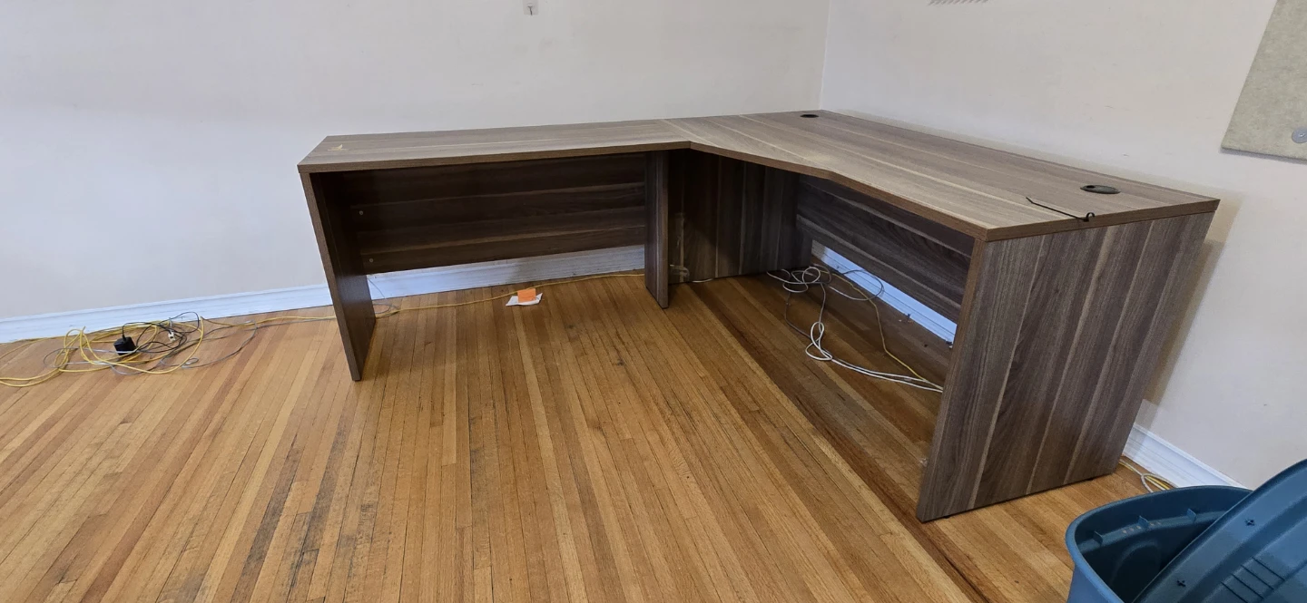 L shaped desk