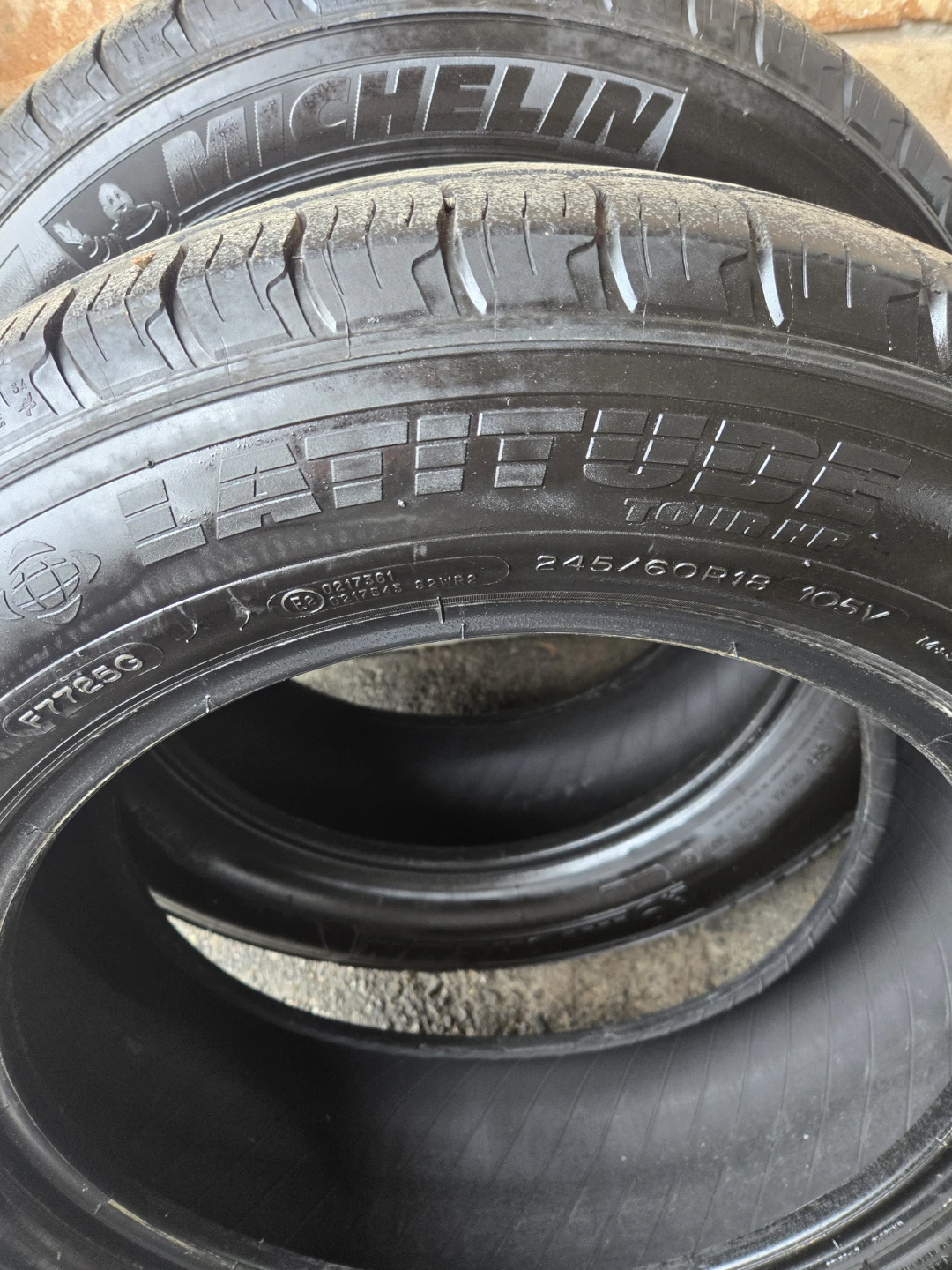 Michelin Latitude Tour HP Tires - 245/60R18 - photo 2