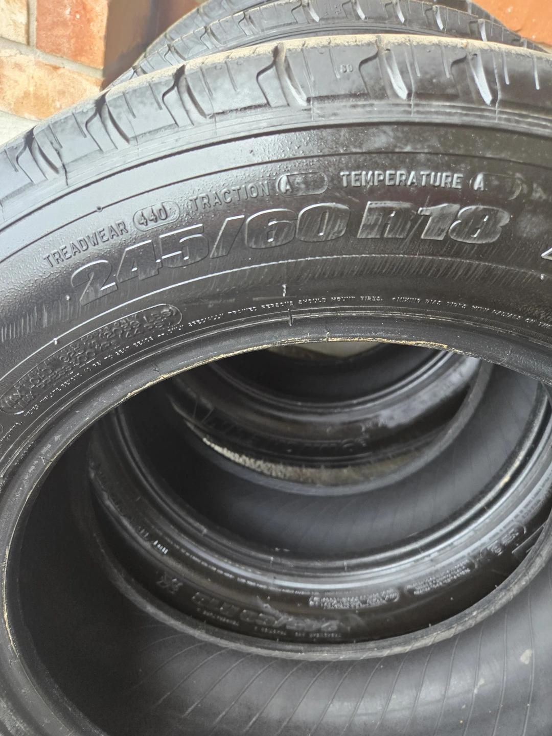 Michelin Latitude Tour HP Tires - 245/60R18 - photo 3