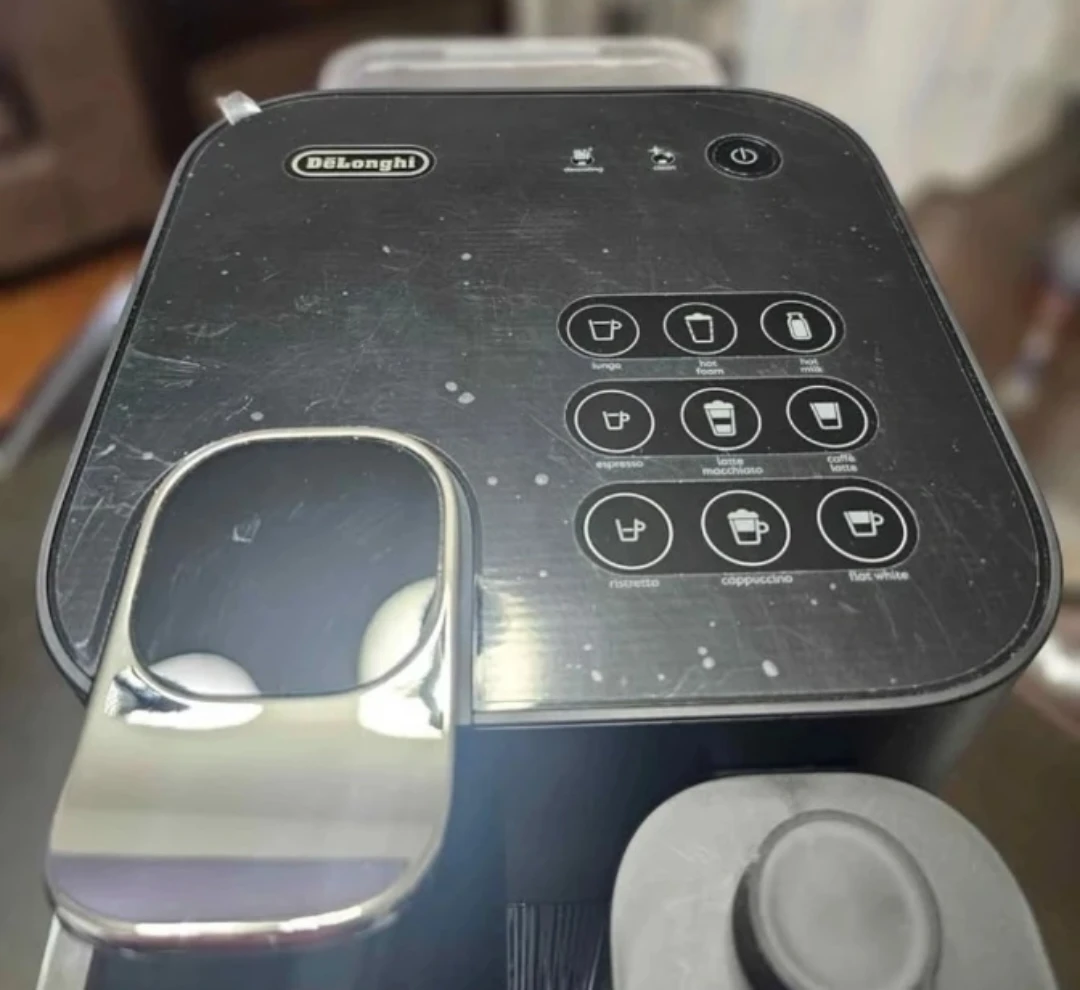 Nespresso Gran Lattissima Coffee Machine - photo 5