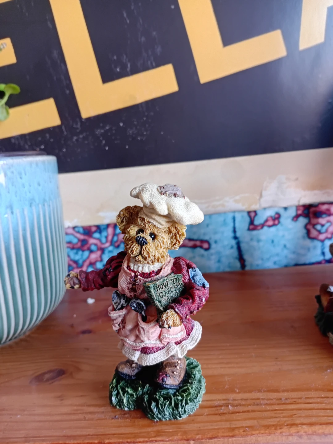 Boyds Bears Bearstone Collection Figurine - Bernice as Mrs. Noah