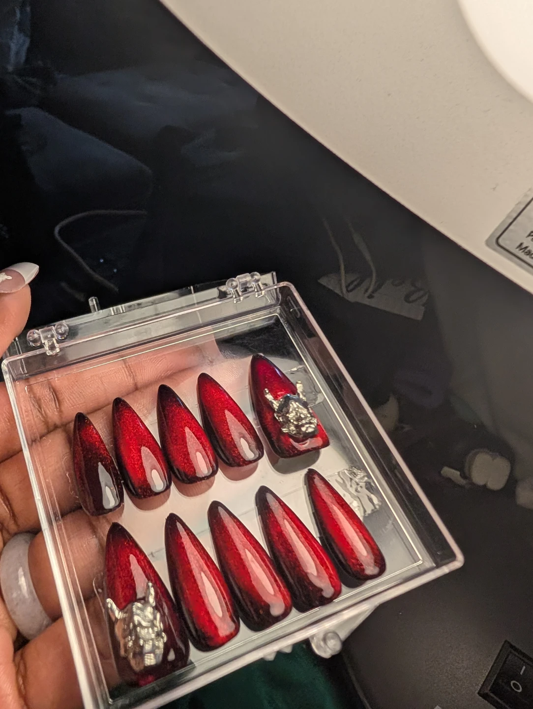 Press-on Nails - Red Cat Eye with Hanya Charms