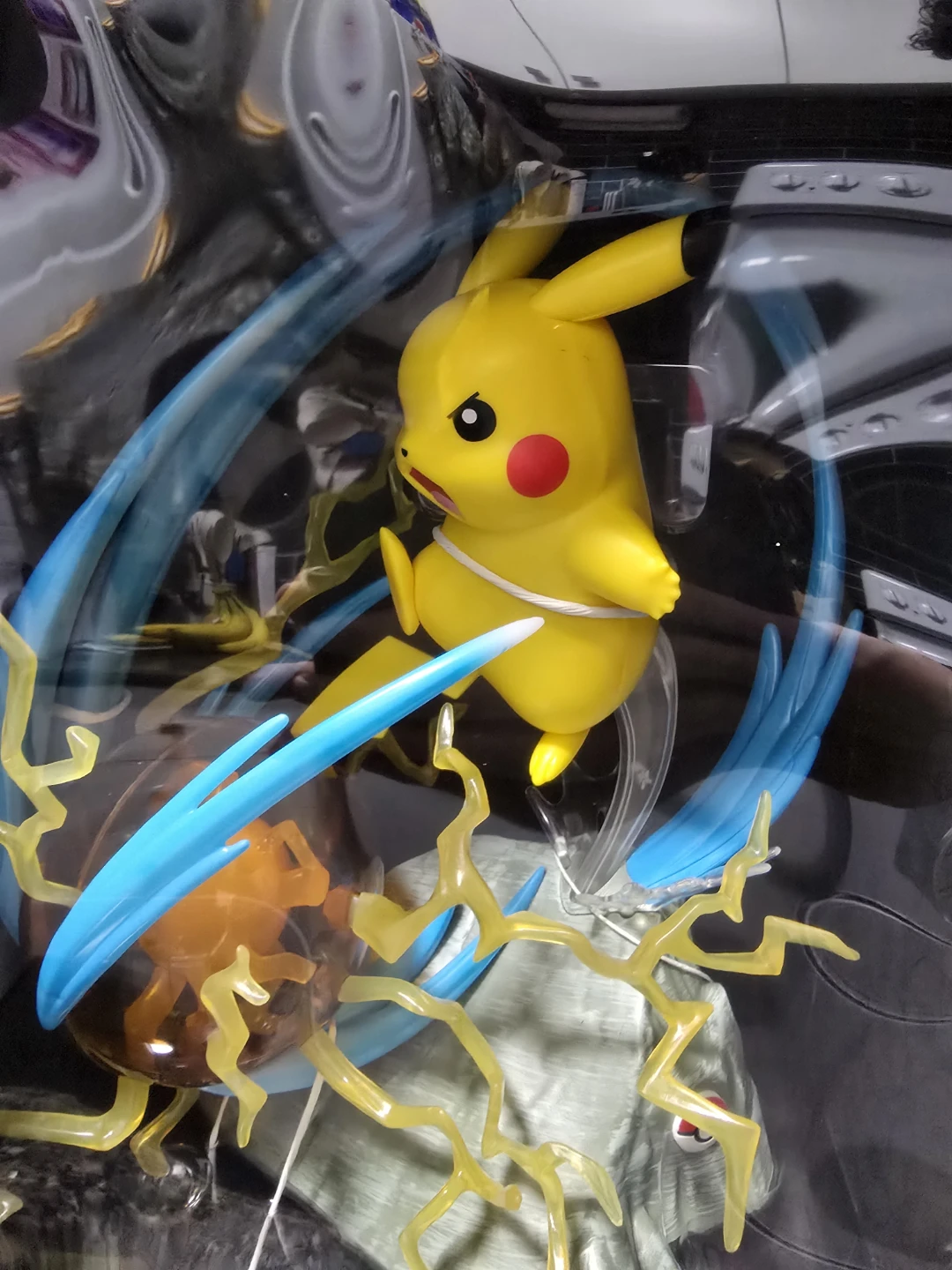 Pokemon Pikachu Light FX Deluxe Figure 1/10 Scale