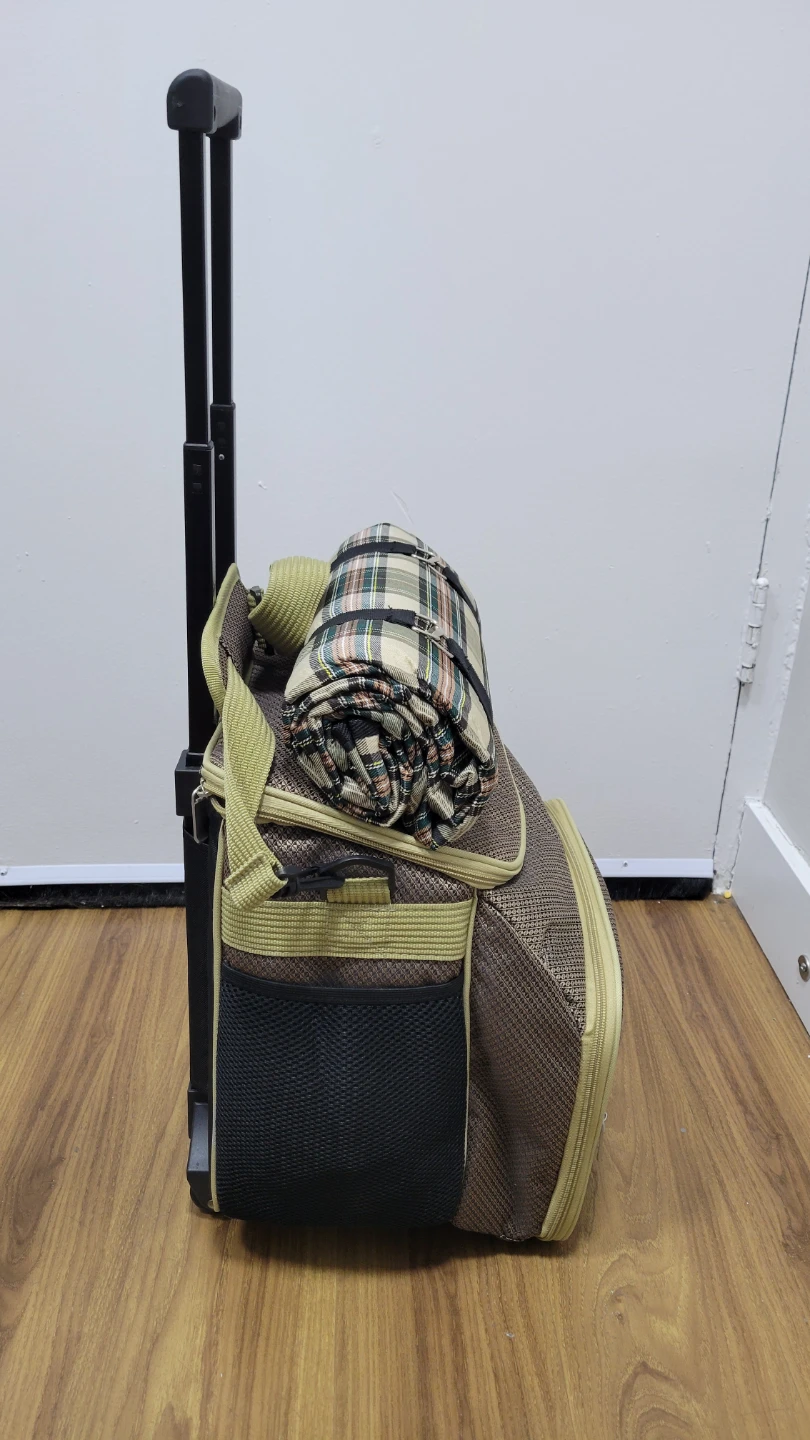 Picnic Basket with Wheels and Blanket - photo 4