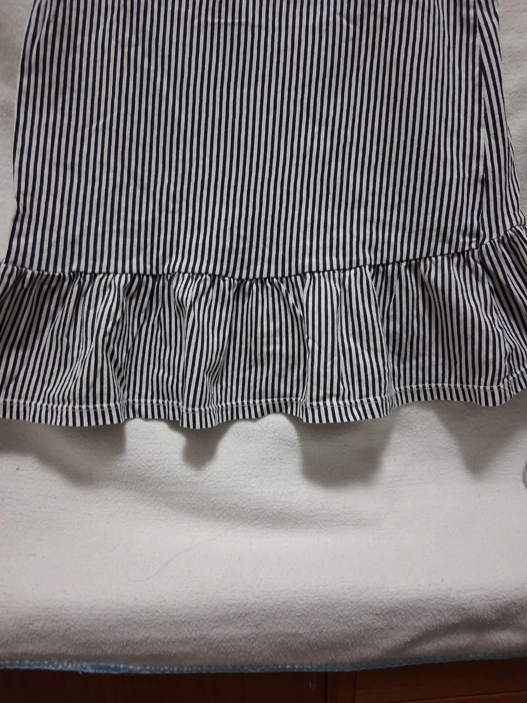 H&M Striped Ruffle Dress - Size 6-8Y - photo 3