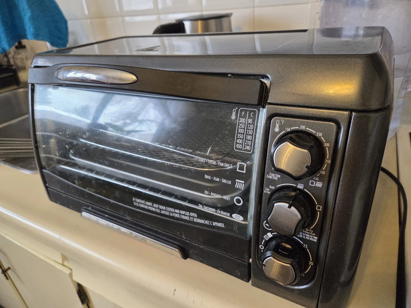 Hamilton Beach Toaster Oven - photo 2