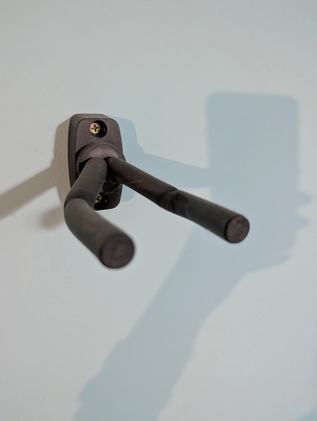 Wall Mount Instrument Hanger