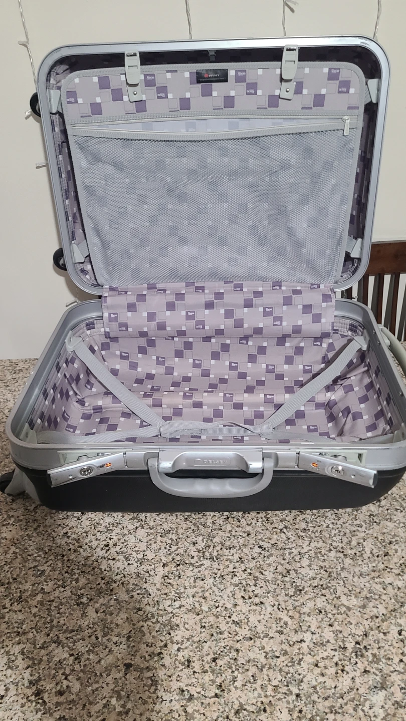Delsey Black Hardside Spinner Luggage - photo 5