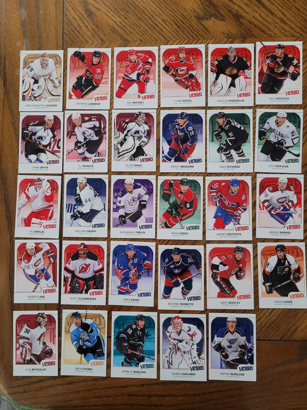Hockey Rookie & Insert Card Lot (39 cards) - photo 2