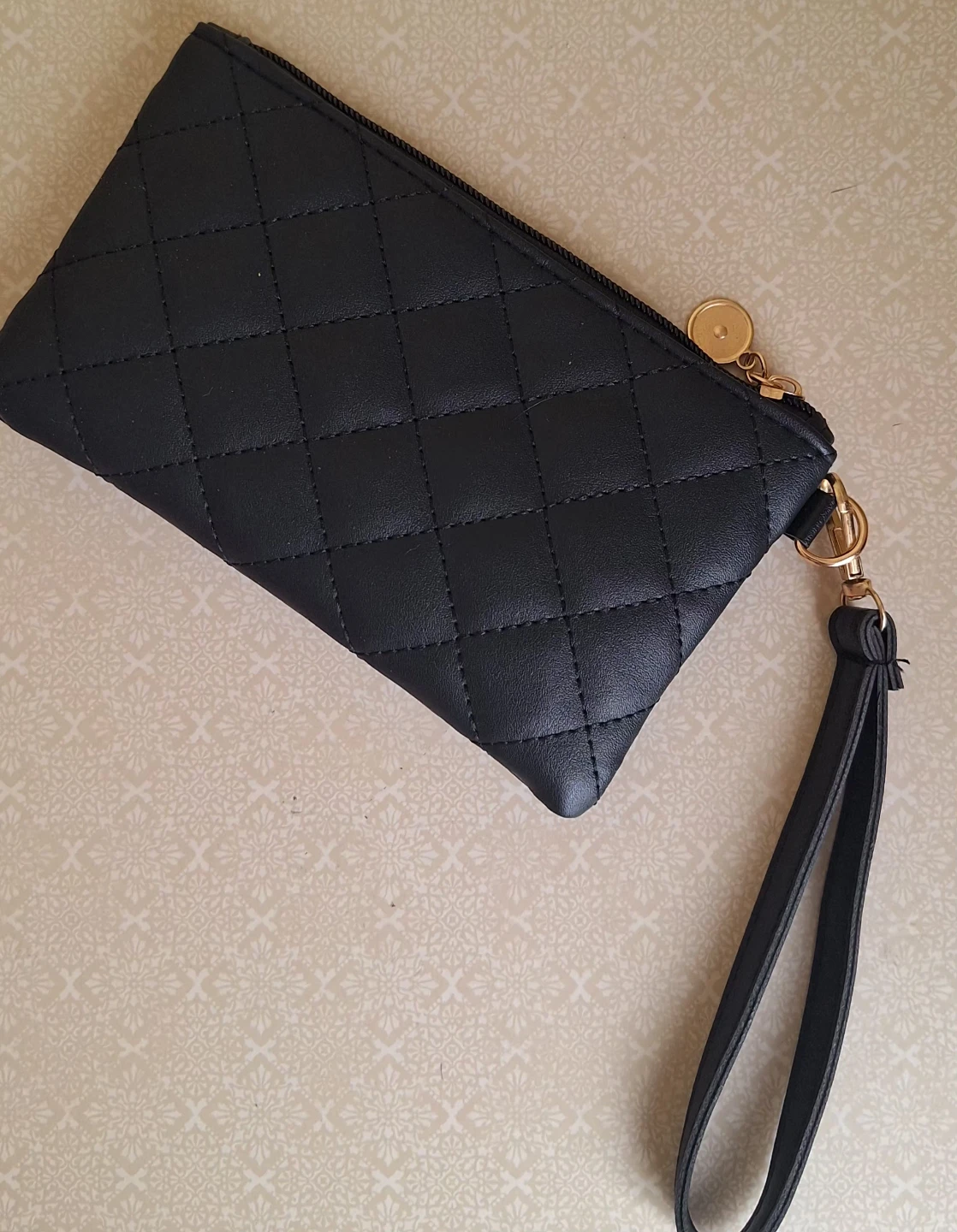 GAP Pink Jelly Shoes (size 10) with Black Quilted Clutch - photo 4