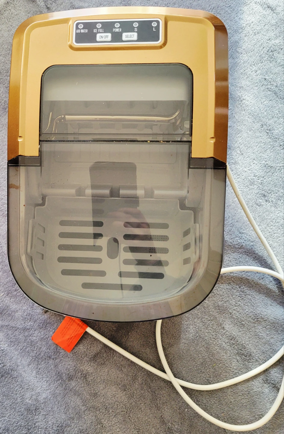 Frigidaire Portable Ice Maker - photo 2
