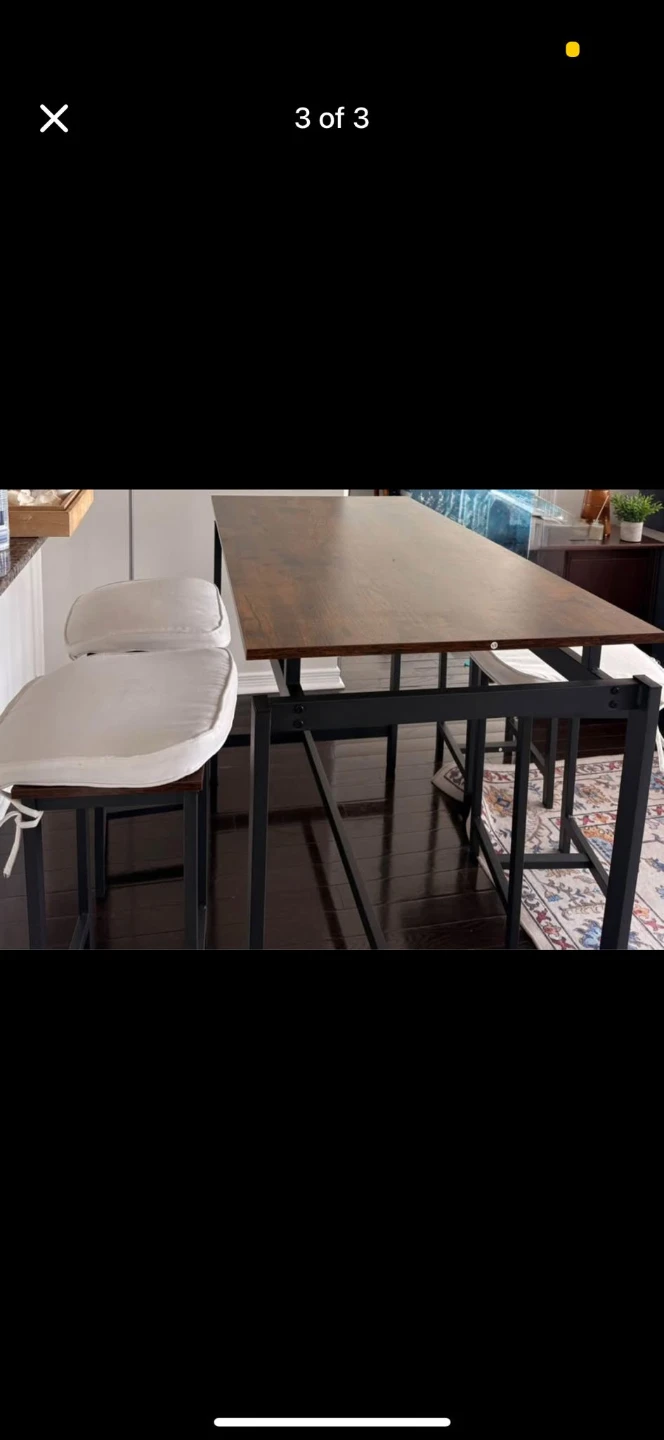 Dining Table Set with 4 Stools and Cushions