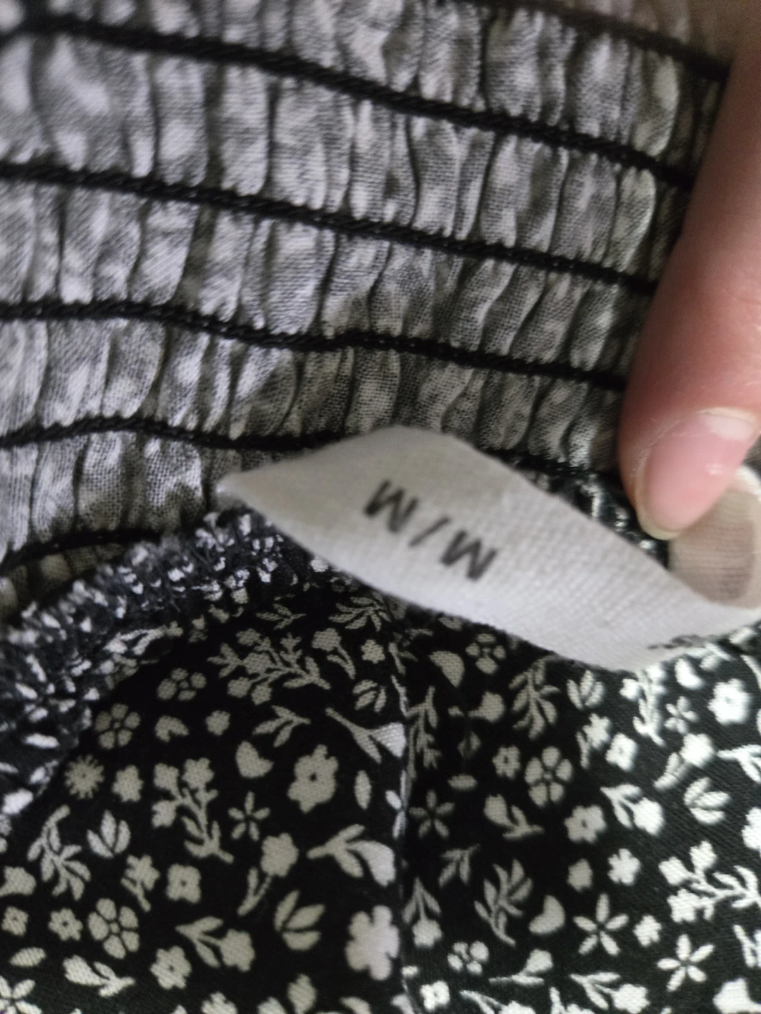 Black and white floral print maxi dress size M/M - photo 2