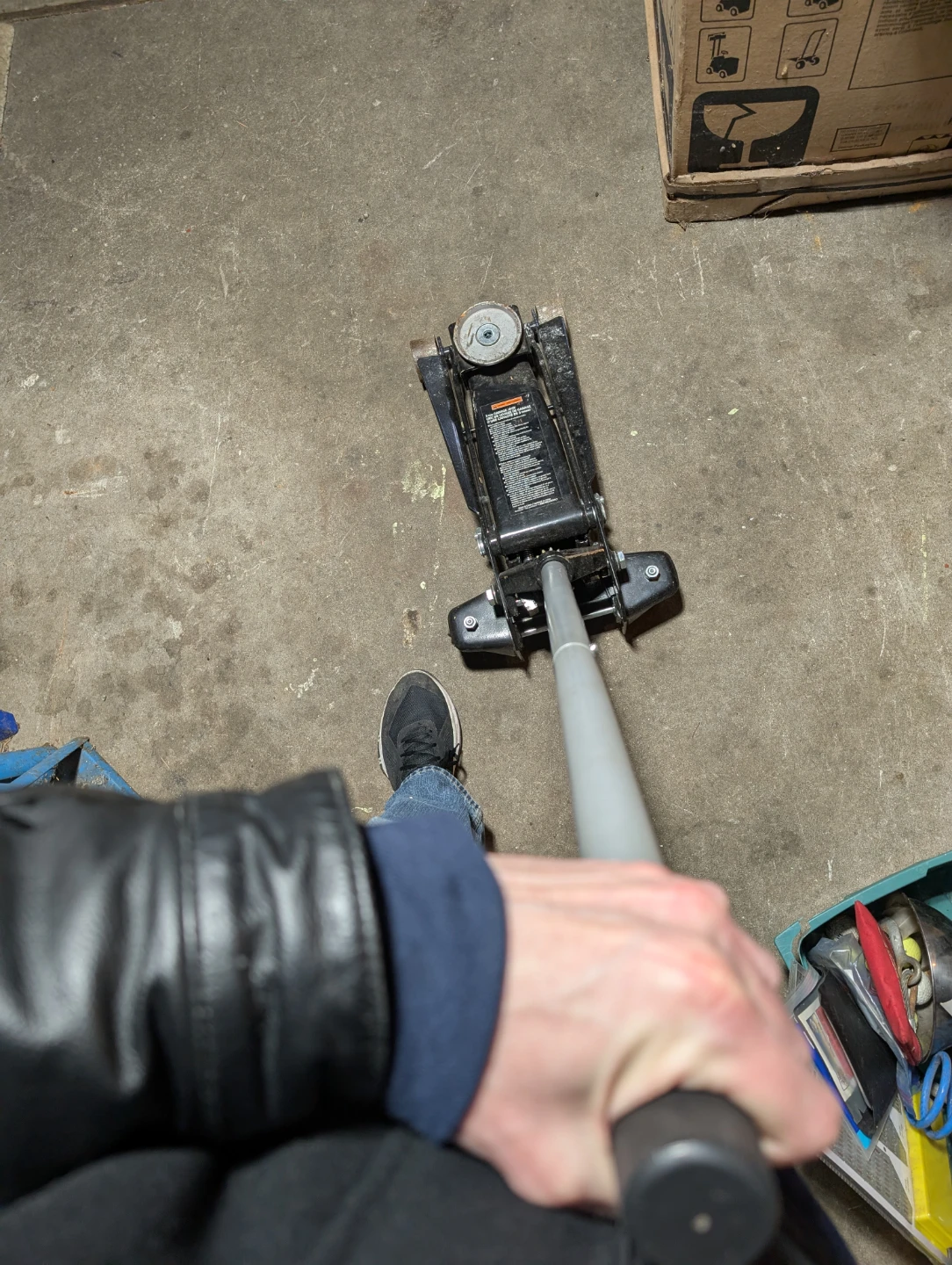 Husky 3-tonne garage jack - photo 2